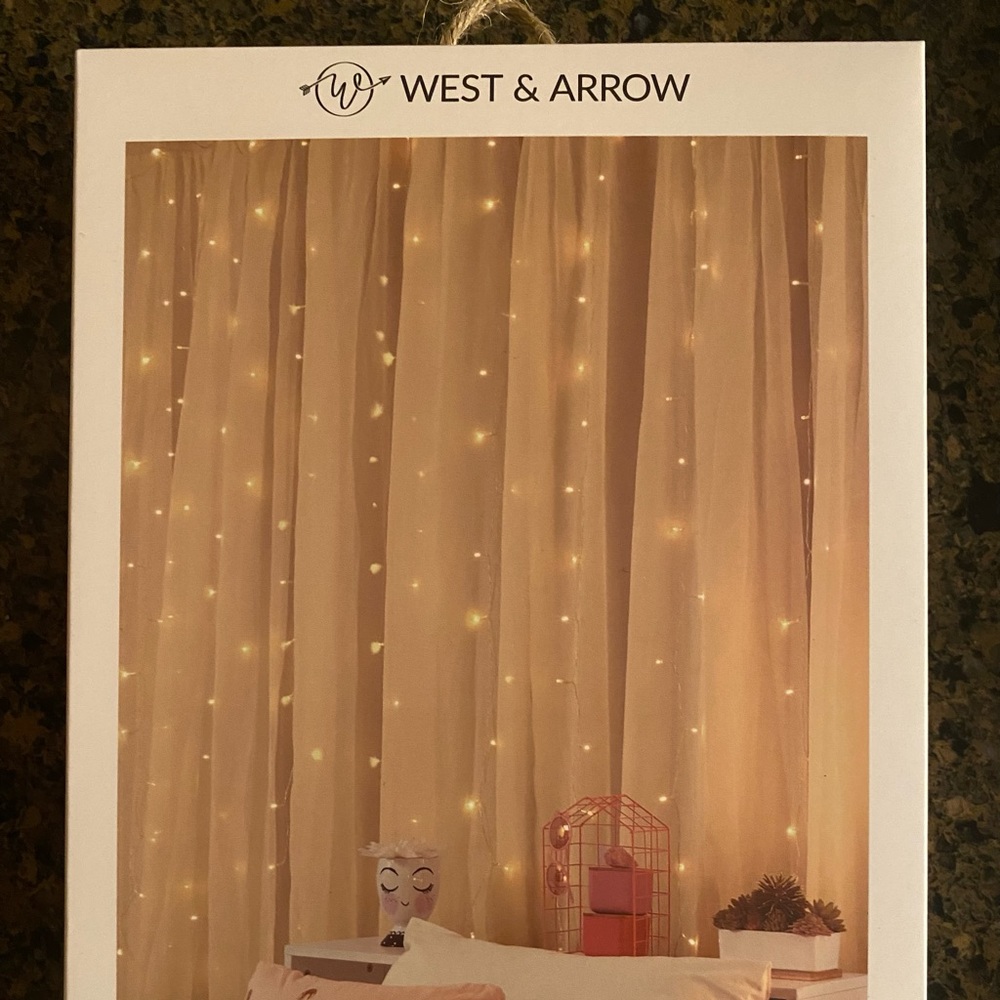Curtain lights